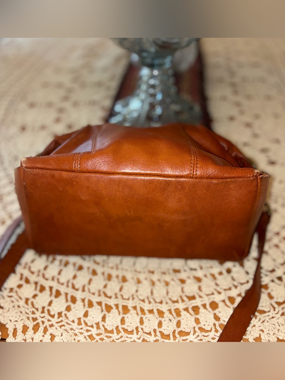 Madewell Glasgow Cognac Leather Crossbody Doctor's Bag - Picture 8 of 16